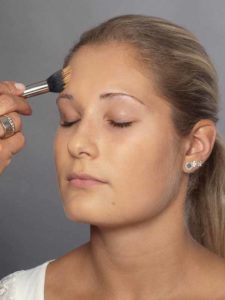 Sylvie van der Vaart Make up – Grundierung 1 Sylvie van der Vaart Make up – Grundierung 1