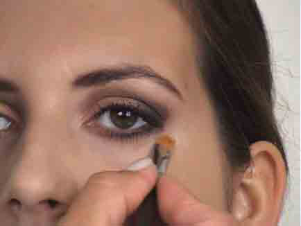 concealer-2 concealer 2 Goldeneye Schminkanleitung