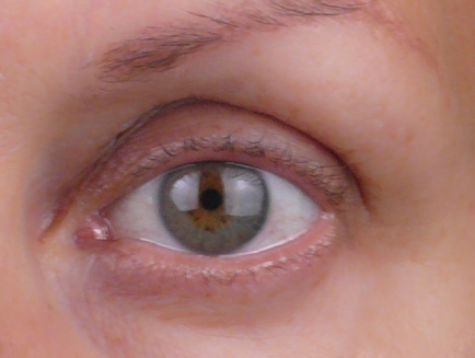 katzenauge silberglanz 1 Modisches Augen Make up – Katzenauge und Silberglanz