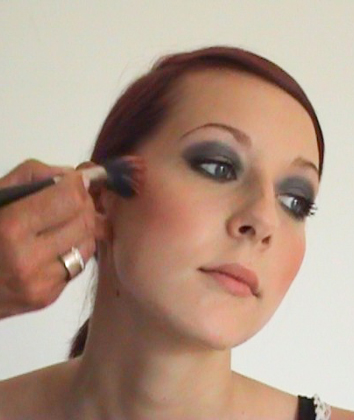 smokey-eyes-rouge-2 smokey eyes rouge 2 Smokey Eyes Schminkanleitung