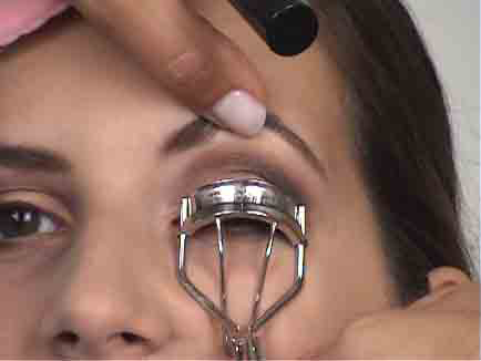 wimpernzange wimpernzange Goldeneye Schminkanleitung