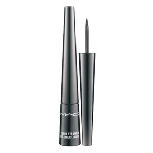 Eyeliner mac Lidstriche – das „kleine Schwarze“ in allen Varianten