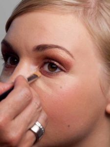 Concealer 3 31 Concealer 3 225x300 Beach Sommer Make up Schminkanleitung