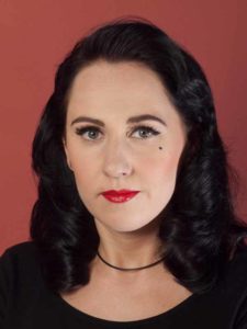 Dita von Teesen - Make up Look schminken 1 24 Dita von Teesen Make up Look schminken 1 225x300 Dita von Teese – Make up Look schminken Schminkanleitung