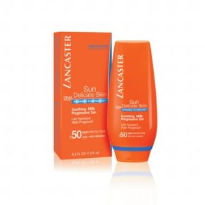 Lancaster Soothing Milk Progressive Tan SPF 50 Lancaster Soothing Milk Progressive Tan SPF 50 300x300 Packliste für Beach Beautys