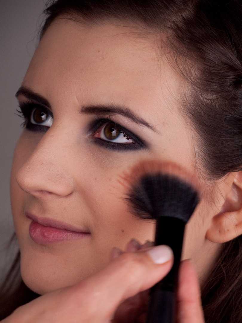 Smokey Eyes Variante Rouge 1