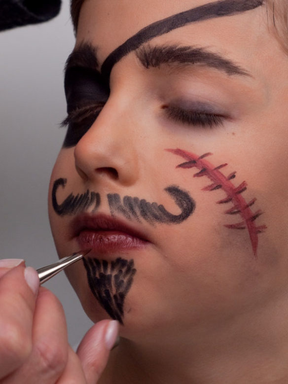 1001 + ideen für lustiges pirat schminken für groß und klein Pirat schminken & Piratenkostüm selber machen