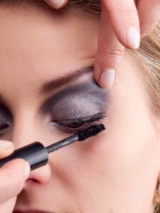 Party Look - Wimperntusche 1