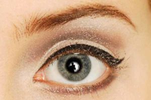 Augen-Make-up 60er Look - Lidfalte betonen