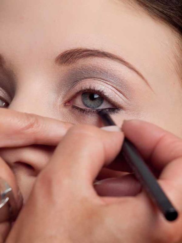 Magic Kajal Look - Schminkanleitung » Perfekt Schminken