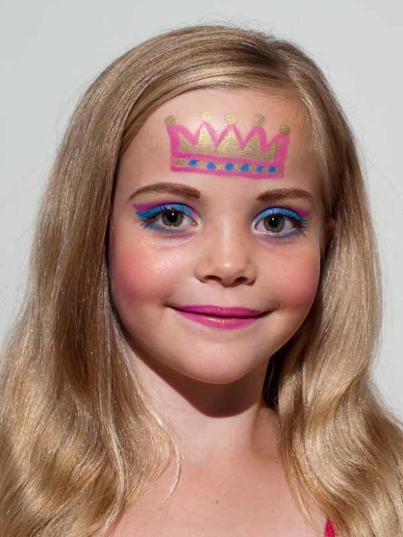 Schminken wie eine Prinzessin » Schminkanleitung & Kostüm