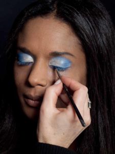 Motsi Mabuse Make up Look - Lidstrich Wimpernrand 1