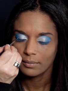 Motsi Mabuse Make up Look - Lidstrich Wimpernrand 2