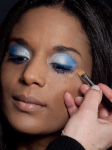 Motsi Mabuse Make up Look - Concealer 1