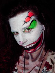 Halloween aktuelle Trends weiblicher Joker