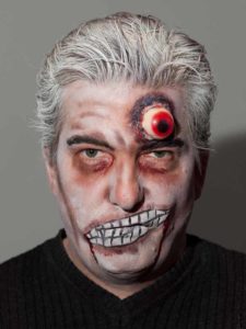Zombie Maske mit Applikation schminken