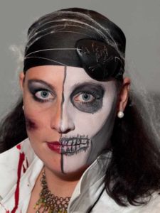 Halloween aktuelle Trends Two Faces Halloween aktuelle Trends Two Faces