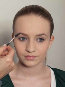 Nude Look, natürliches Make up - Augenbrauen 1 Nude Look, natürliches Make up - Augenbrauen 1