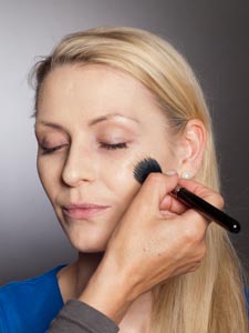 Make up für reife haut