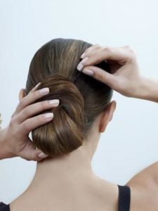 Haarknoten für Frisuren mittellang