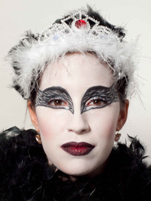 Halloween Make up - Black-Swan Halloween Make up - Black-Swan