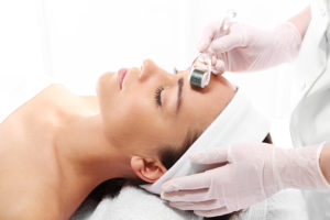 Microdemabrasion Microneedling Dermaroller