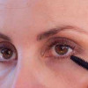 Große Augen schminken und optimal betonen